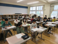 ６年